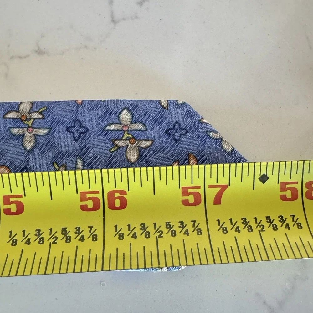 Ermenegildo Zegna Silk Necktie Light Blue Floral Print Made in Italy Designer‎